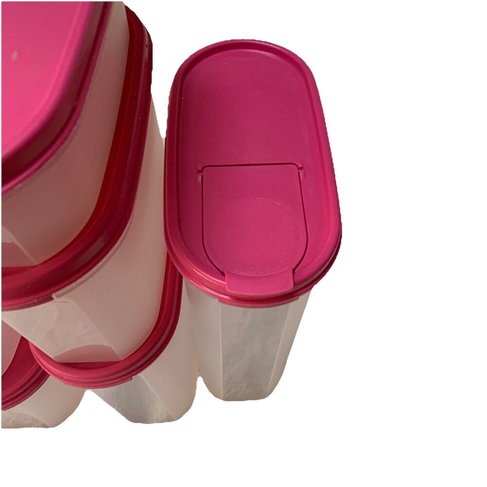 Tupperware Lot Of 7 Rectangular Modular Mates PINK Seals With Lids - Picture 3 of 3
